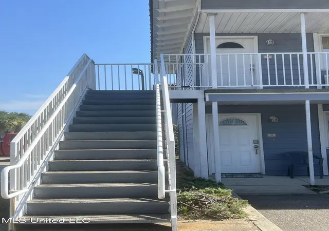 1st image of 1664 Beach Blvd, Biloxi, MS 39531 | MLS# 4123898