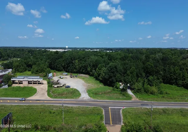 1st image of 1753 Hwy 51, Madison, MS 39110 | MLS# 4123946