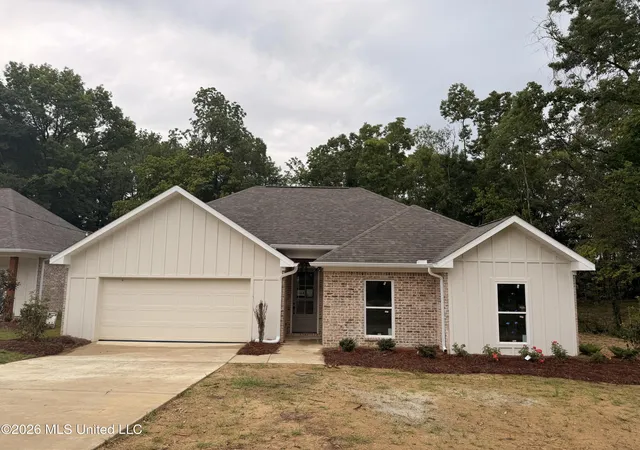 1st image of 192 Lake Harbor Rd, Brandon, MS 39047 | MLS# 4124939