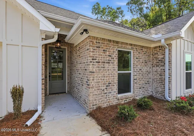 Photo 4 of Single family home for sale at 192 Lake Harbor Rd, Brandon, MS 39047 | MLS# 4124939 | Listing updated on 2026-10-10