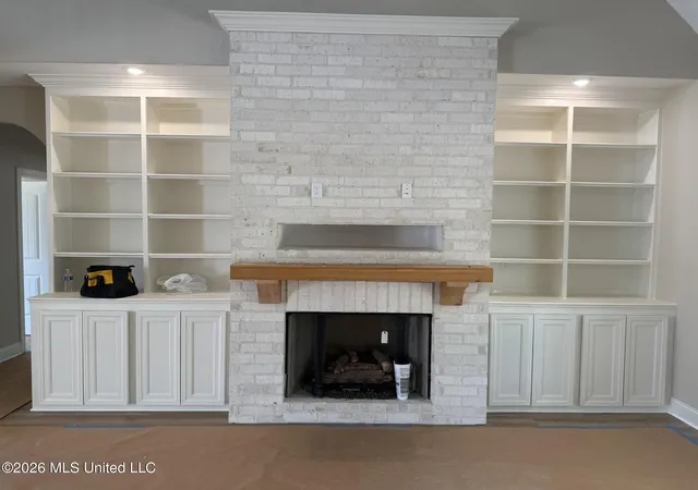 Homes for sale in Holly Springs, MS | 451 Poplar Ln, Holly Springs, MS 38635 | MLS# 4125813