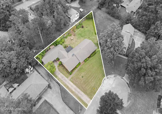 Photo 3 of Sale Pending at 315 Highland Ter, Holly Springs, MS 38635 | MLS# 4125854 | Listing updated on 2026-10-06
