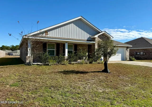 Homes for sale in Long Beach, MS | 1091 Enclave Cir, Long Beach, MS 39560 | MLS# 4126029