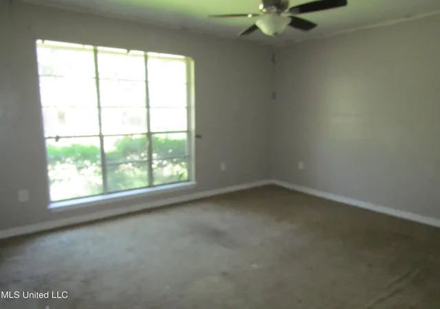 Photo 4 of Single family home for sale at 111 Glenstone Cir, Jackson, MS 39212 | MLS# 4125999 | Listing updated on 2026-09-14