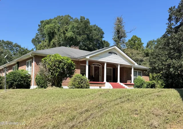2nd image of 216 Lower Woodville Rd, Natchez, MS 39120 | MLS# 4127759