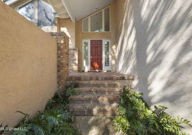 Photo 4 of Single family home for sale at 6 Pine Hvn St, Gulfport, MS 39503 | MLS# 4128168 | Listing updated on 2026-05-14