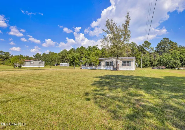 2nd image of 14504 Saint Jude Dr, Gulfport, MS 39503 | MLS# 4126692