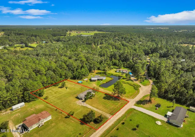 31st image of 14504 Saint Jude Dr, Gulfport, MS 39503 | MLS# 4126692