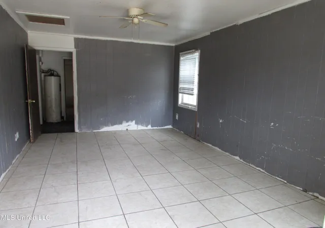 Photo 2 of Single family home for sale at 37 Pembrook Cir, Gulfport, MS 39503 | MLS# 4126734 | Listing updated on 2026-06-23