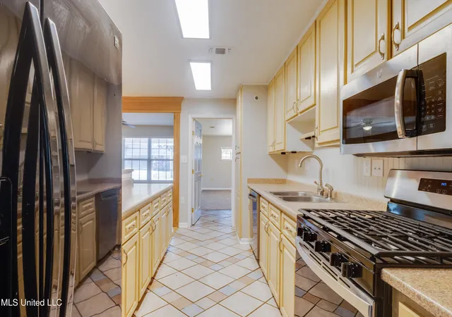 Homes for sale in Long Beach, MS | 108 Vance Pl, Long Beach, MS 39560 | MLS# 4126898