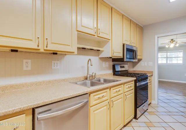 Homes for sale in Long Beach, MS | 108 Vance Pl, Long Beach, MS 39560 | MLS# 4126898