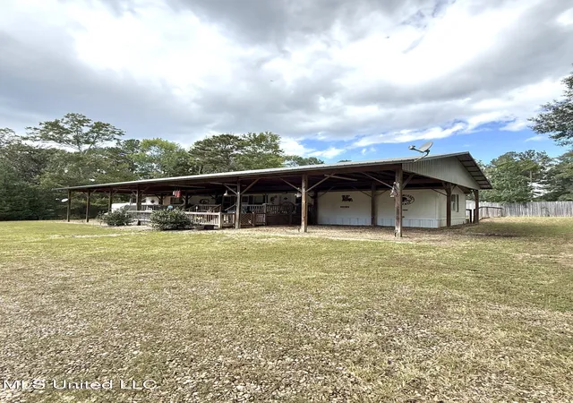Homes for sale in Meadville, MS | 586 Se Hancock Rd, Meadville, MS 39653 | MLS# 4126858