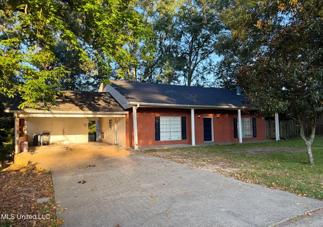 Homes for sale in Mc Comb, MS | 502 Faulkner Dr, Mc Comb, MS 39648 | MLS# 4126834