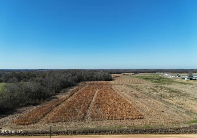 2nd image of 940 Endris Rd, Canton, MS 39046 | MLS# 4127577