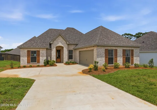 Photo 2 of Sale Pending at 109 Willow Way, Canton, MS 39046 | MLS# 4127590 | Listing updated on 2026-10-05