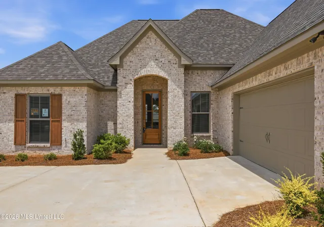 Photo 3 of Sale Pending at 109 Willow Way, Canton, MS 39046 | MLS# 4127590 | Listing updated on 2026-10-05