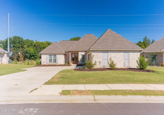 Photo 1 of Single family home for sale at 125 Willow Way, Canton, MS 39046 | MLS# 4128713 | Listing updated on 2026-06-30