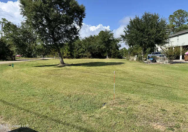 Homes for sale in Pass Christian, MS | 105 Mimosa St, Pass Christian, MS 39571 | MLS# 4128453
