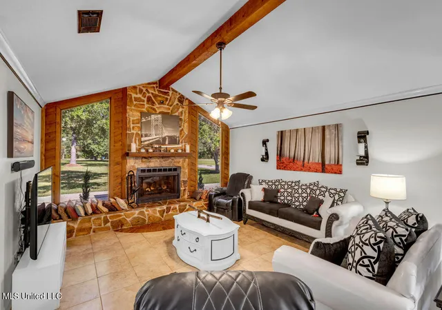 Photo 2 of Single family home for sale at 2512 Old Shell Landing Rd, Ocean Springs, MS 39564 | MLS# 4128416 | Listing updated on 2026-09-03