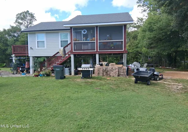 3rd image of 9035 Pine Dr, Bay Saint Louis, MS 39520 | MLS# 4130237
