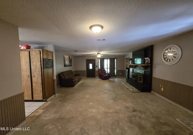Homes for sale in Hattiesburg, MS | 542 Southgate Rd, Hattiesburg, MS 39401 | MLS# 4129461
