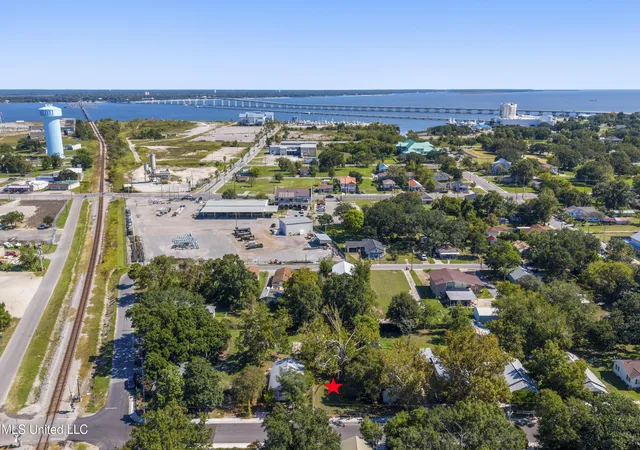 Homes for sale in Biloxi, MS | 228 Crawford St, Biloxi, MS 39530 | MLS# 4129497