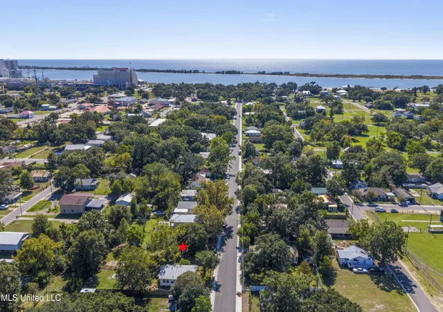 Homes for sale in Biloxi, MS | 228 Crawford St, Biloxi, MS 39530 | MLS# 4129497