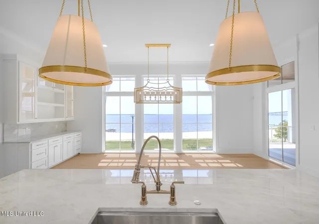 image of 106 S Beach, Ocean Springs, MS 39564 | MLS# 4129603
