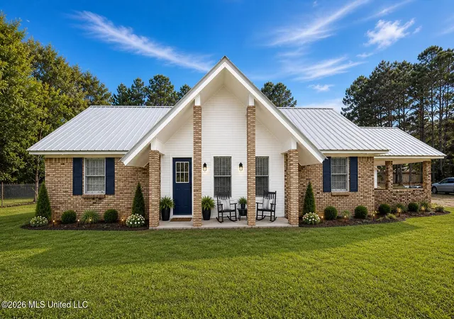 Photo 2 of Single family home for sale at 147 Wolverton Dr, Magee, MS 39111 | MLS# 4130296 | Listing updated on 2026-08-31