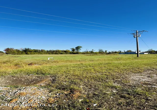 1st image of 7072 E Bethel Rd, Olive Branch, MS 38654 | MLS# 4130160