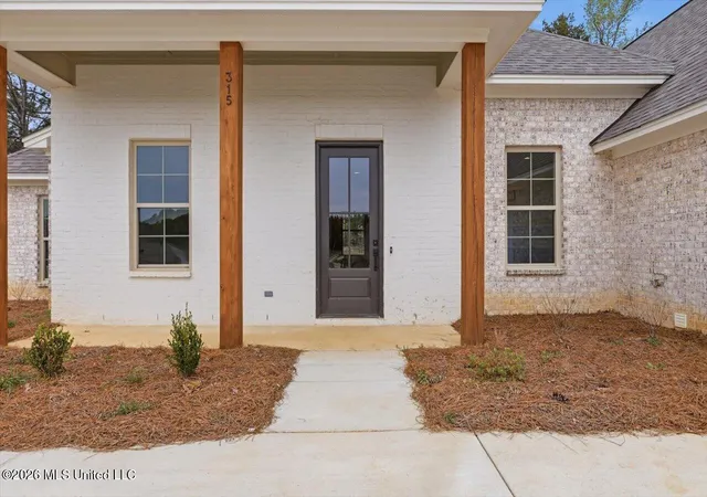 3rd image of 315 Jasmine Cove Ln, Brandon, MS 39042 | MLS# 4130011