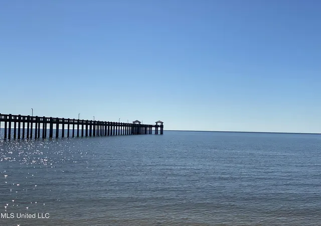 7th image of 2507 Beach Blvd, Pascagoula, MS 39567 | MLS# 4130143