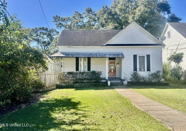 Homes for sale in Mc Comb, MS | 605 Virginia Avenue Avenue, Mc Comb, MS 39648 | MLS# 4130475