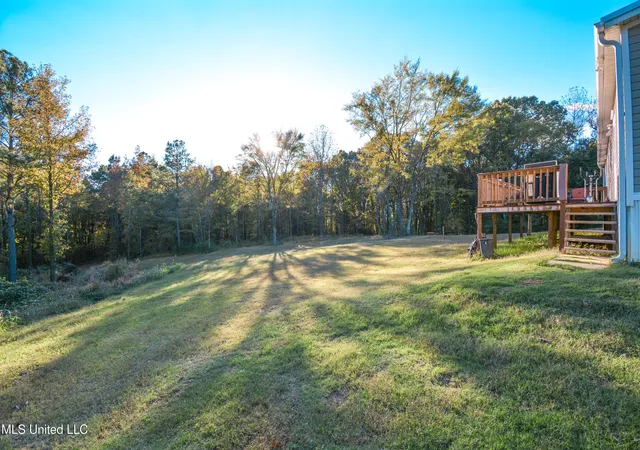 Photo 4 of Manufactured home for sale at 1459 French Rd, Byhalia, MS 38611 | MLS# 4130703 | Listing updated on 2026-05-04