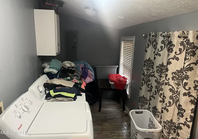 Photo 3 of Sale Pending at 3632 Meadow Lane Lane, Jackson, MS 39212 | MLS# 4130596 | Listing updated on 2026-03-30