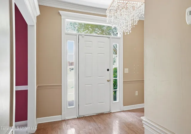 Photo 3 of Single family home for sale at 43 S Crownpointe Dr, Jackson, MS 39211 | MLS# 4130878 | Listing updated on 2026-07-02