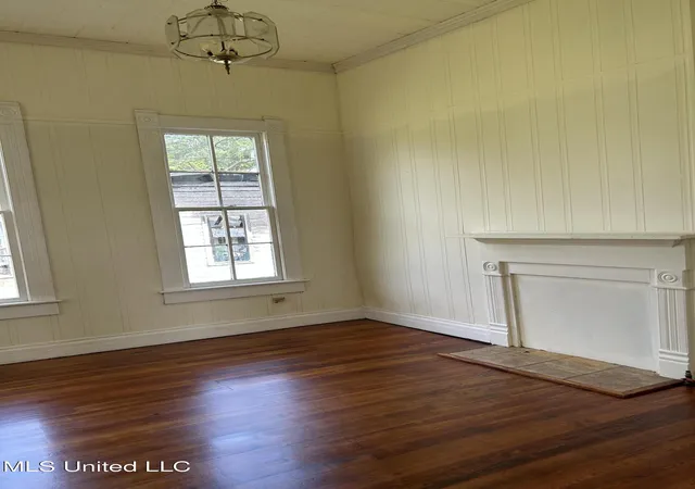 Homes for sale in Brookhaven, MS | 341 W Congress St, Brookhaven, MS 39601 | MLS# 4130922