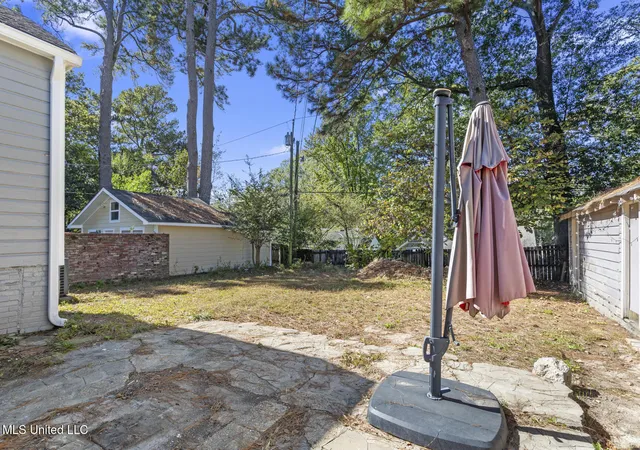 Photo 3 of Single family home for sale at 1831 Howard St, Jackson, MS 39202 | MLS# 4131013 | Listing updated on 2026-08-29