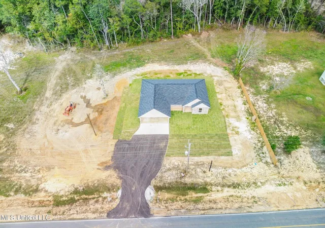Homes for sale in Kiln, MS | 4300 Firetower Rd, Kiln, MS 39556 | MLS# 4131149