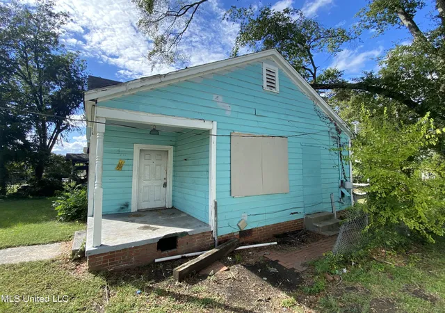 Photo 2 of Sale Pending at 506 Taylor St, Jackson, MS 39216 | MLS# 4131212 | Listing updated on 2026-03-30