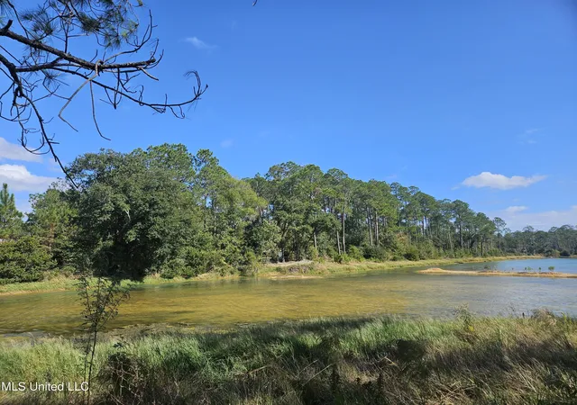 12th image of 4343 Pacific St, Bay Saint Louis, MS 39520 | MLS# 4131225