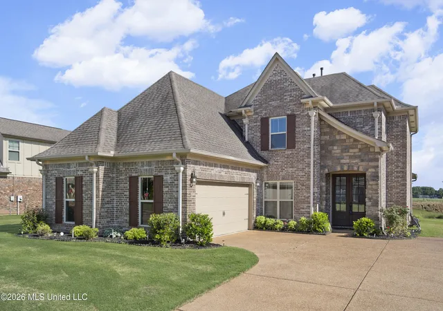 Photo 3 of Single family home for sale at 6603 W Broadwing Cir, Olive Branch, MS 38654 | MLS# 4132167 | Listing updated on 2026-08-01