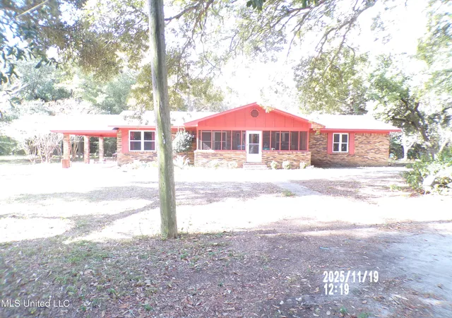 Photo 1 of Single family home for sale at 487 Silver Ridge Ave, Gulfport, MS 39507 | MLS# 4132136 | Listing updated on 2026-07-23