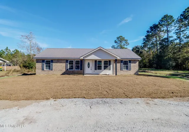 Homes for sale in Kiln, MS | 17202 Gardenia St, Kiln, MS 39556 | MLS# 4132226