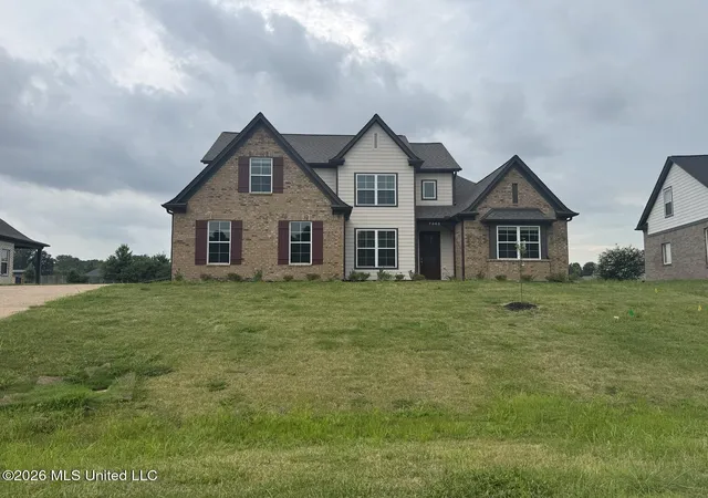 Photo 2 of Sale Pending at 7345 Newbury Dr, Olive Branch, MS 38654 | MLS# 4133191 | Listing updated on 2026-08-25