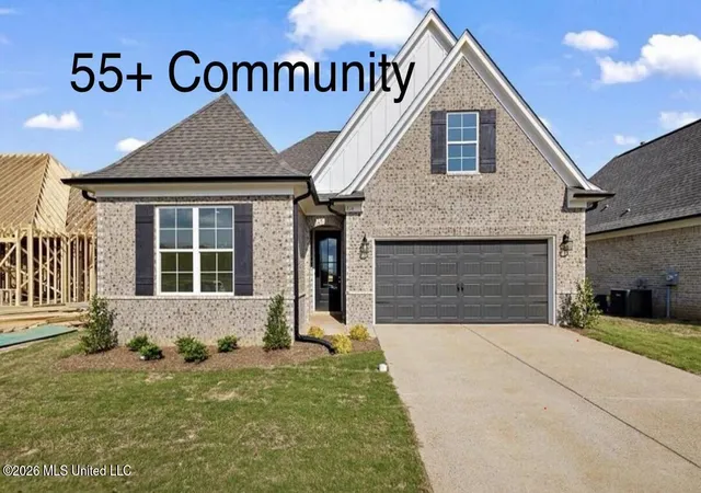 Homes for sale in Nesbit, MS | 838 W Quitman Ct, Nesbit, MS 38651 | MLS# 4133169