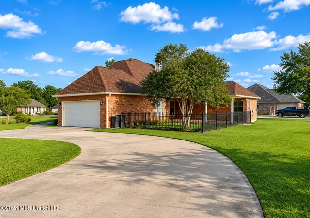 Homes for sale in Carriere, MS | 3 Laurel Grove Dr, Carriere, MS 39426 | MLS# 4133404