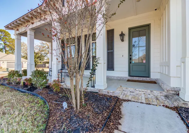 Photo 3 of Single family home for sale at 10510 E Landon Green Cir, Gulfport, MS 39503 | MLS# 4133725 | Listing updated on 2026-09-12