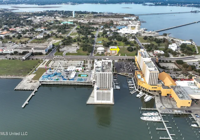 4th image of 166 Beach Blvd, Biloxi, MS 39530 | MLS# 4133921