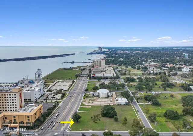 5th image of 166 Beach Blvd, Biloxi, MS 39530 | MLS# 4133921